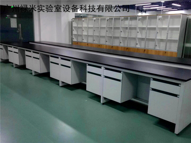 選擇祿米實驗室臺柜需要注意幾個問題？