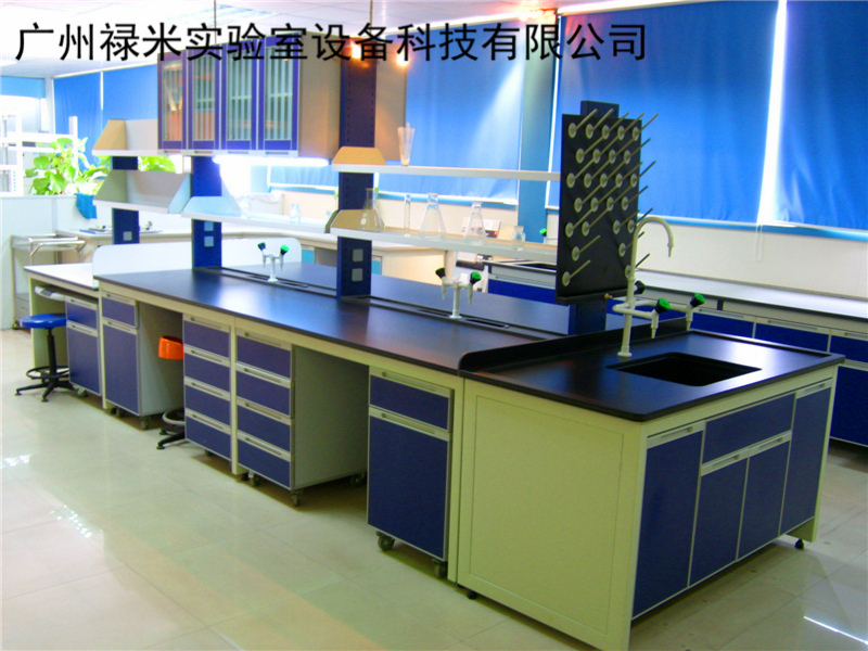 怎樣改進實驗室家具質(zhì)量？