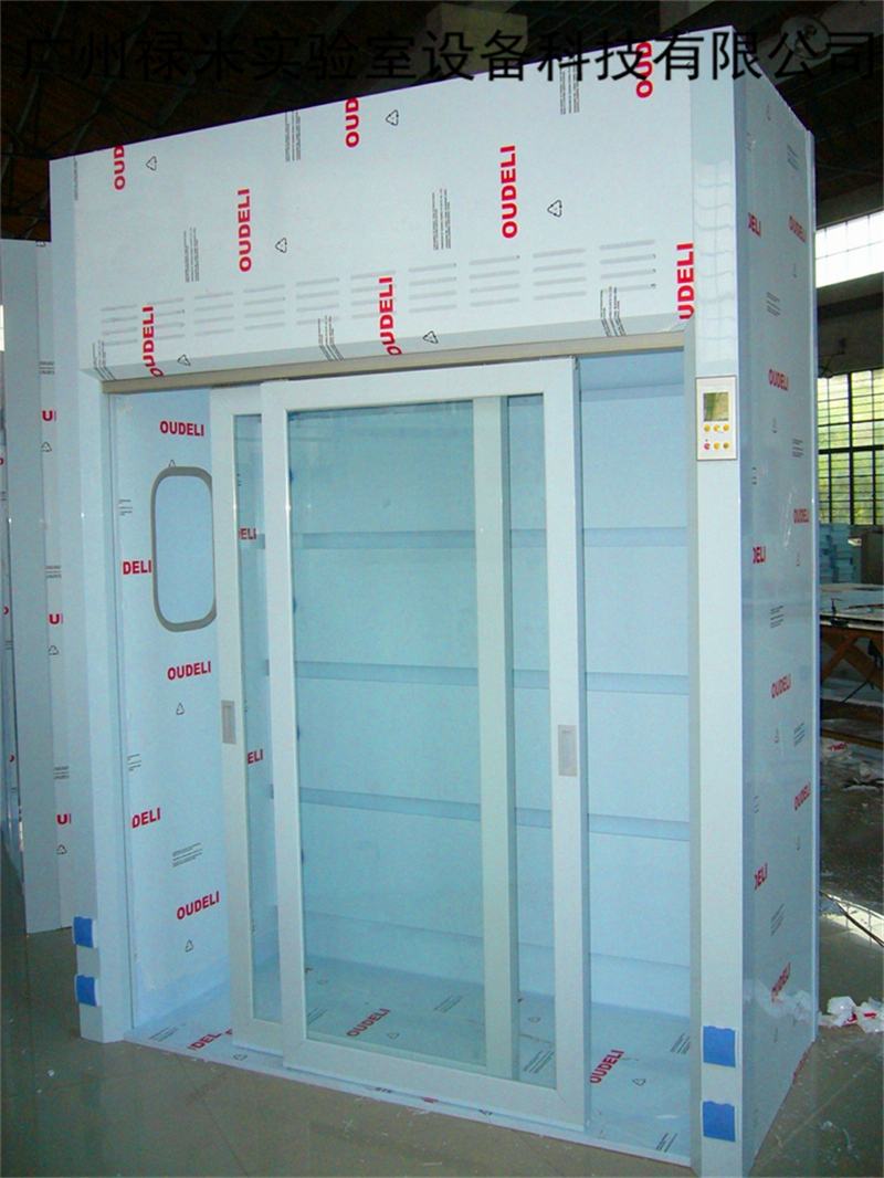 祿米實(shí)驗(yàn)室通風(fēng)柜簡介